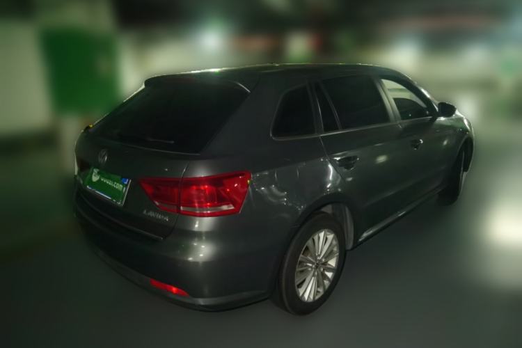 Used Volkswagen Gran Lavida 2013 1.6L Automatic Comfort Model Rear Right 45 Deg