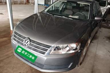 Used Volkswagen Gran Lavida 2013 1.6L Manual Fashion Model