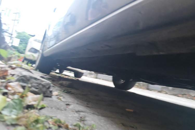 Used Volkswagen Gran Lavida 2013 1.6L Automatic Comfort Model Chassis Front Right