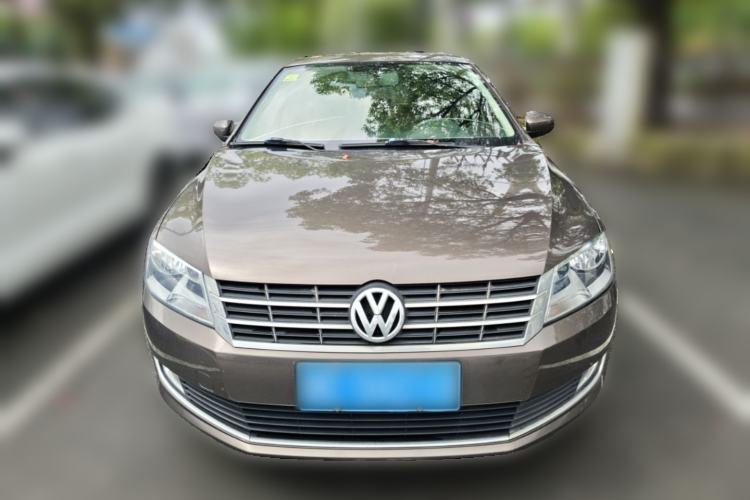 Used Volkswagen Gran Lavida 2013 1.6L Automatic Comfort Model Front