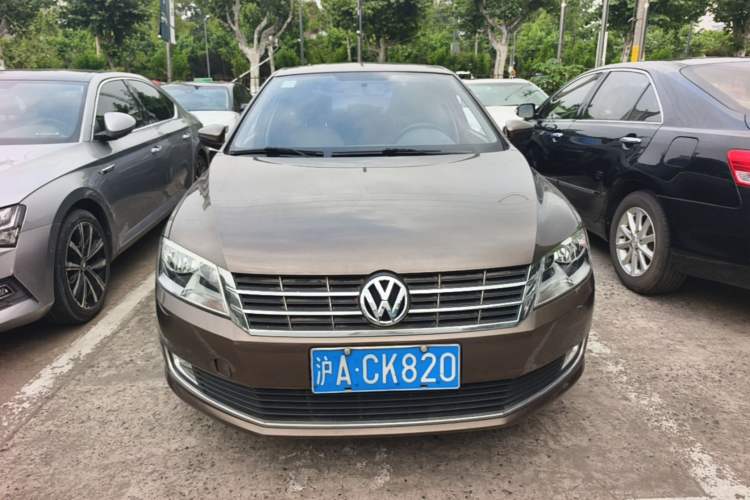 Used Volkswagen Gran Lavida 2013 1.4 TSI Automatic Comfort Model Front