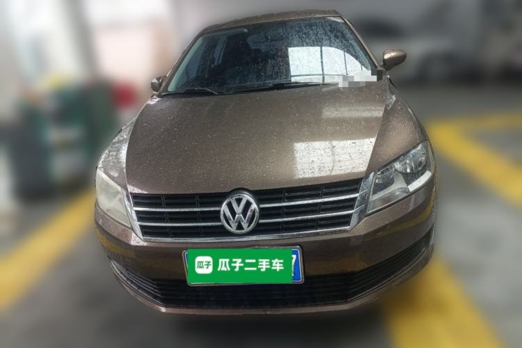 Used Volkswagen Gran Lavida 2013 1.6L Automatic Fashion Model Front