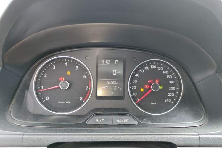 Used Volkswagen Gran Lavida 2013 1.6L Automatic Comfort Model Instrument Cluster