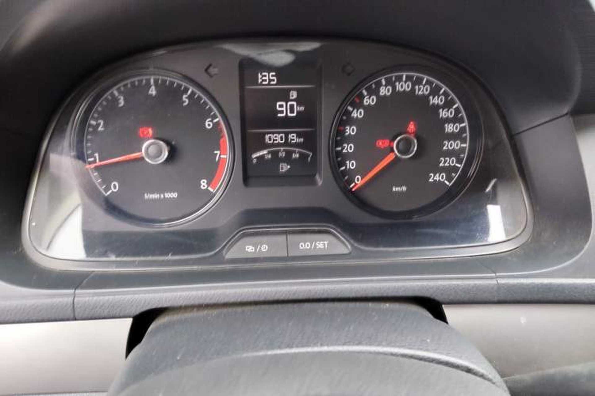 Used Volkswagen Gran Lavida 2013 1.6L Manual Fashion Model Instrument Cluster