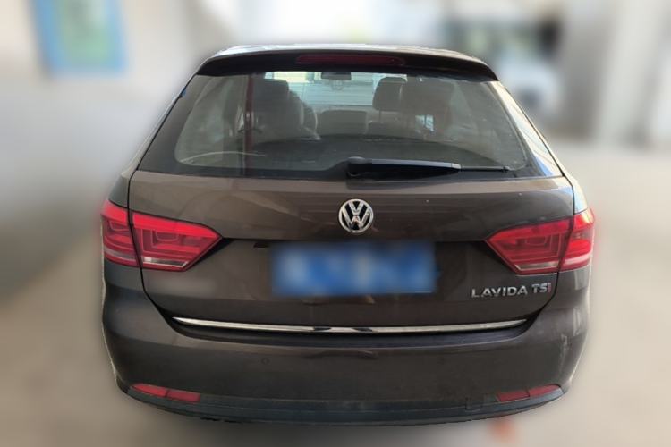 Used Volkswagen Gran Lavida 2013 1.4 TSI Automatic Comfort Model Rear