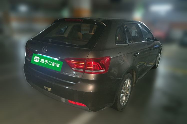 Used Volkswagen Gran Lavida 2013 1.4 TSI Automatic Luxury Model Rear Right 45 Deg