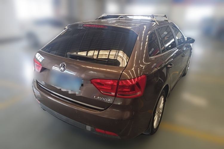 Used Volkswagen Gran Lavida 2013 1.6L Automatic Comfort Model Rear Right 45 Deg