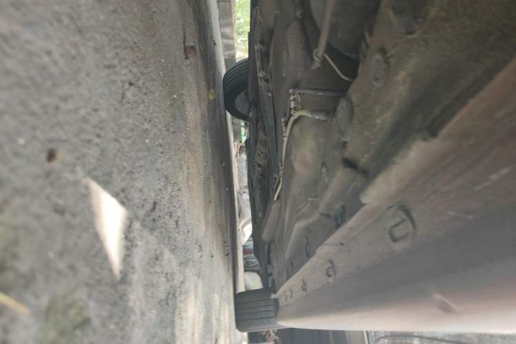 Used Volkswagen Gran Lavida 2013 1.6L Automatic Comfort Model Chassis Rear Right