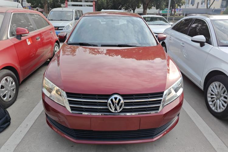 Used Volkswagen Gran Lavida 2013 1.6L Automatic Fashion Model Exterior 1