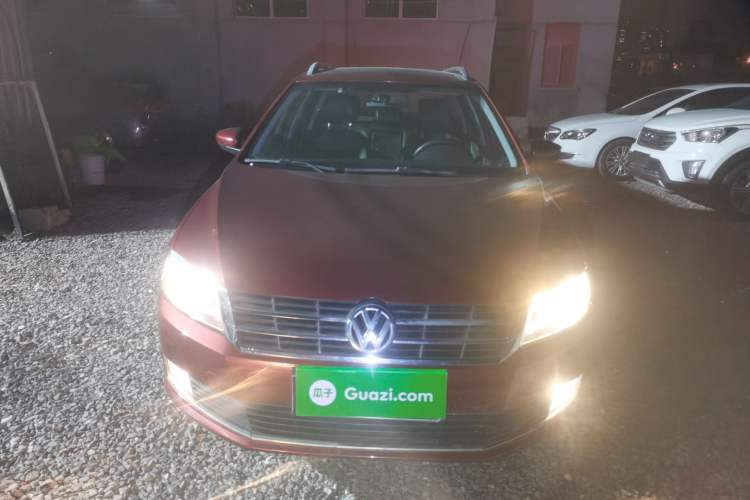 Used Volkswagen Gran Lavida 2013 1.6L Automatic Comfort Model Front