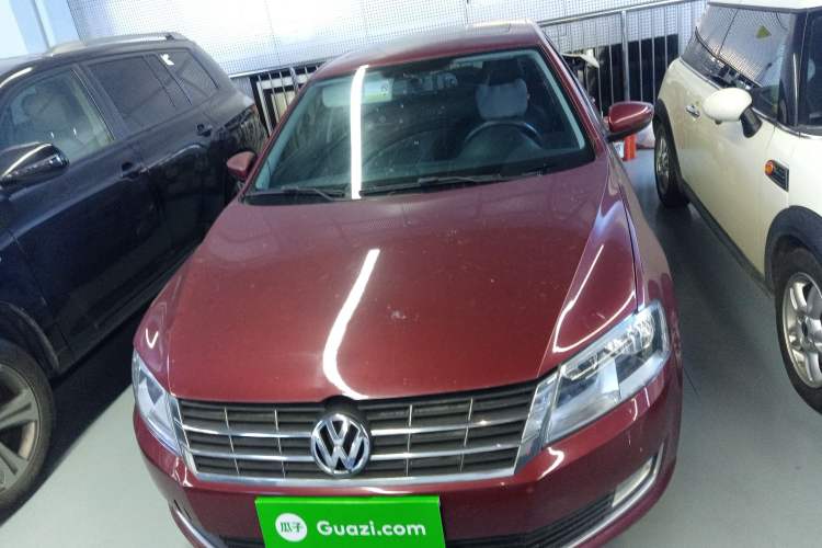 Used Volkswagen Gran Lavida 2013 1.6L Automatic Comfort Model Front