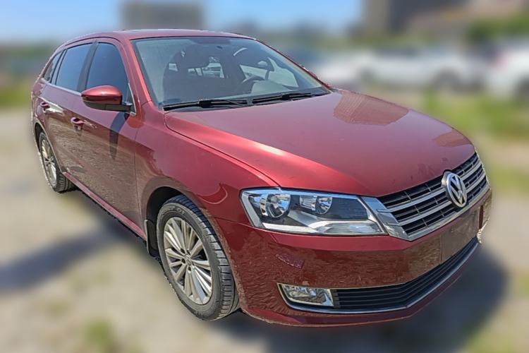 Used Volkswagen Gran Lavida 2013 1.6L Automatic Comfort Model Front Right 45 Deg