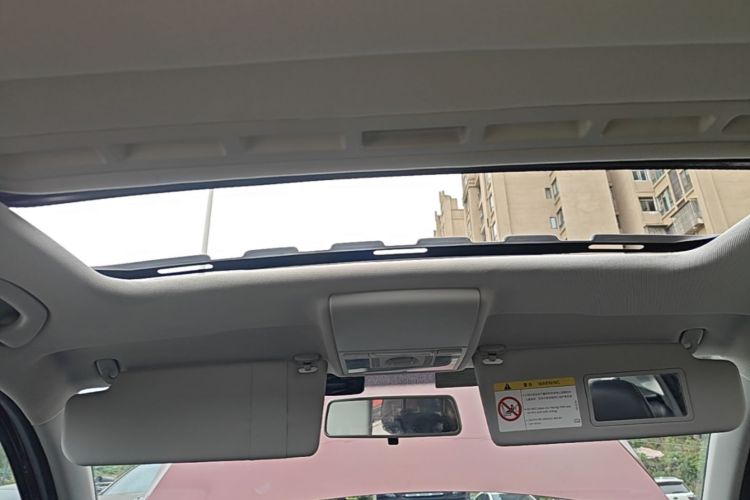 Used Volkswagen Gran Lavida 2013 1.6L Automatic Comfort Model Headliner