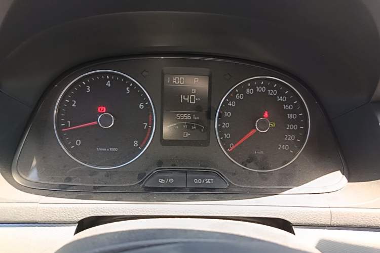 Used Volkswagen Gran Lavida 2013 1.6L Automatic Comfort Model Instrument Cluster