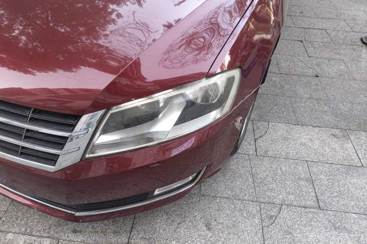 Used Volkswagen Gran Lavida 2013 1.6L Automatic Comfort Model Left Front Headlight
