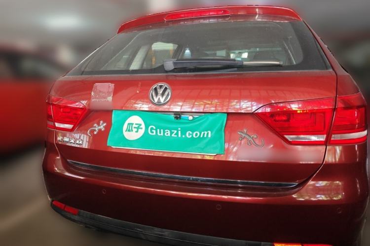 Used Volkswagen Gran Lavida 2013 1.4 TSI Automatic Comfort Model Rear