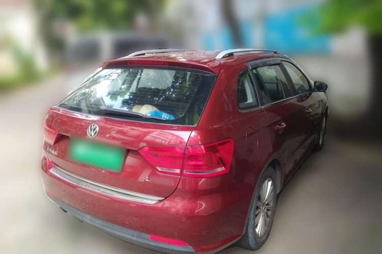 Used Volkswagen Gran Lavida 2013 1.6L Automatic Comfort Model Rear Right 45 Deg