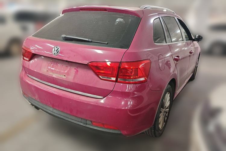 Used Volkswagen Gran Lavida 2013 1.4 TSI Automatic Comfort Model Rear Right 45 Deg