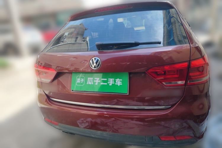 Used Volkswagen Gran Lavida 2013 1.4 TSI Automatic Comfort Model Rear