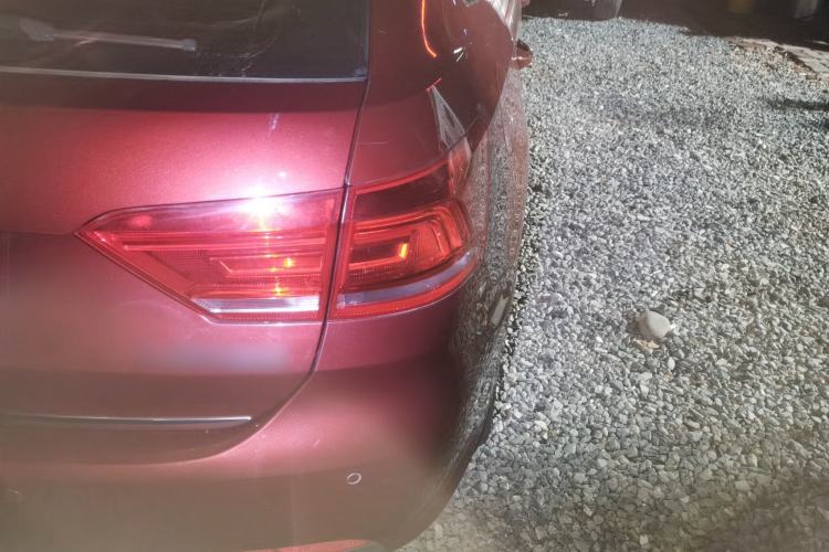 Used Volkswagen Gran Lavida 2013 1.6L Automatic Comfort Model Right Rear Taillight