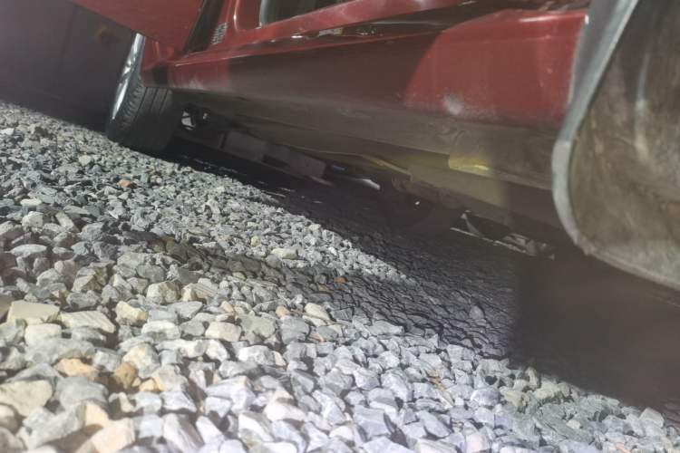 Used Volkswagen Gran Lavida 2013 1.6L Automatic Comfort Model Right Side Sill