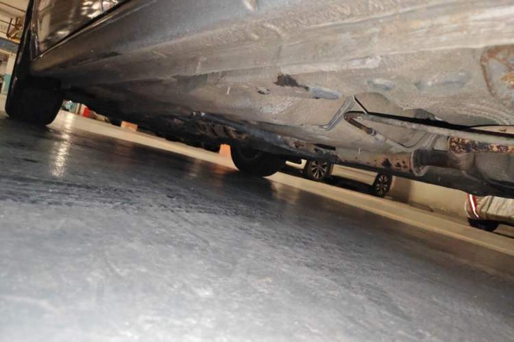Used Volkswagen Gran Lavida 2013 1.6L Automatic Fashion Model Chassis Rear Left