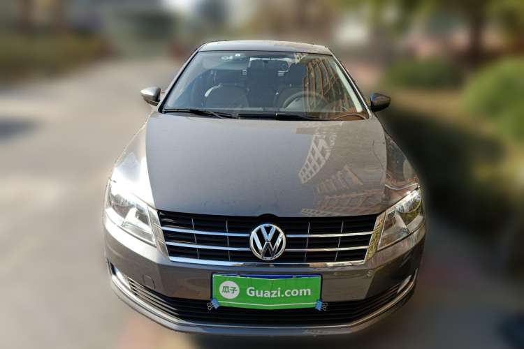 Used Volkswagen Gran Lavida 2013 1.6L Automatic Comfort Model Front
