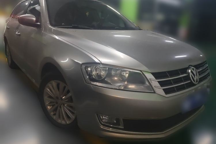 Used Volkswagen Gran Lavida 2013 1.6L Automatic Comfort Model Front Right 45 Deg