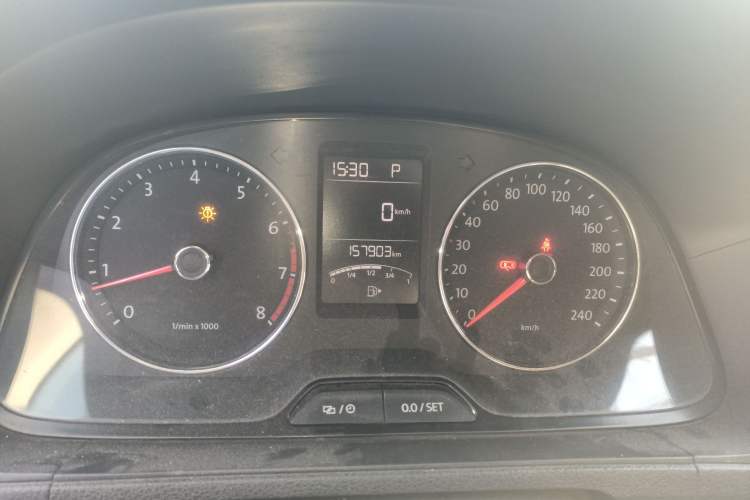 Used Volkswagen Gran Lavida 2013 1.6L Automatic Comfort Model Instrument Cluster