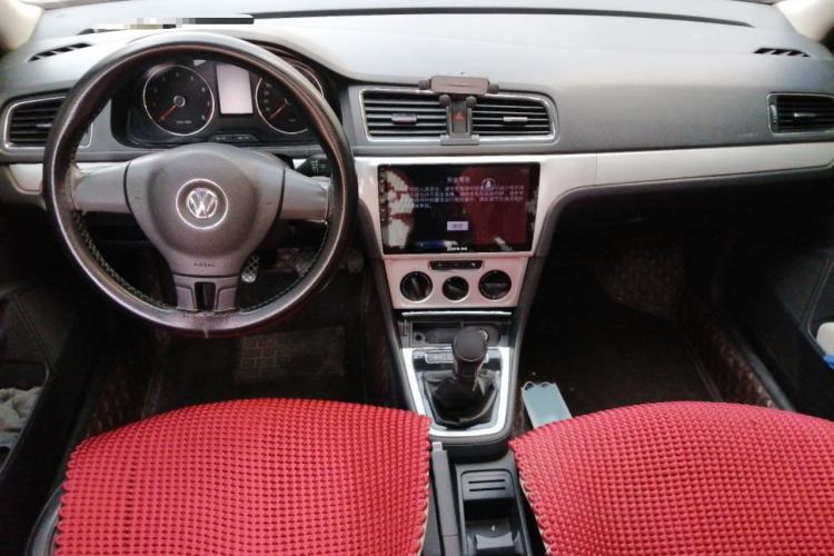 Used Volkswagen Gran Lavida 2013 1.4 TSI Manual Comfort Model Interior 2