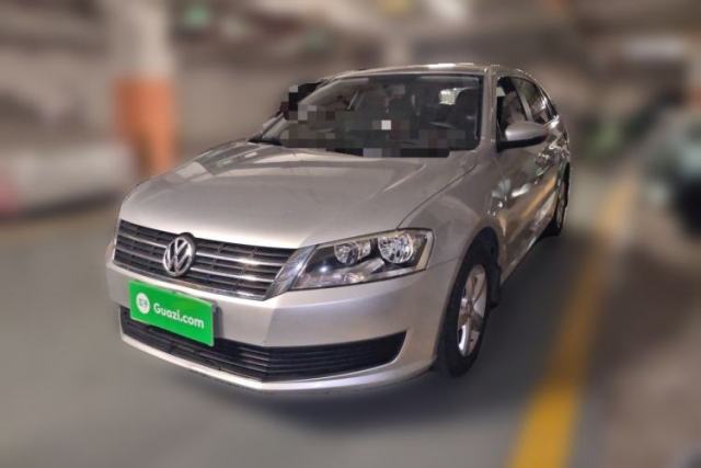 Used Volkswagen Gran Lavida 2013 1.6L Automatic Fashion Model
