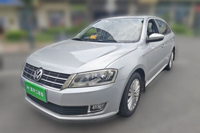 Used Volkswagen Gran Lavida 2013 1.6L Manual Comfort Model