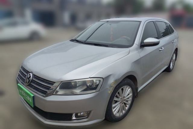 Used Volkswagen Gran Lavida 2013 1.6L Manual Comfort Model