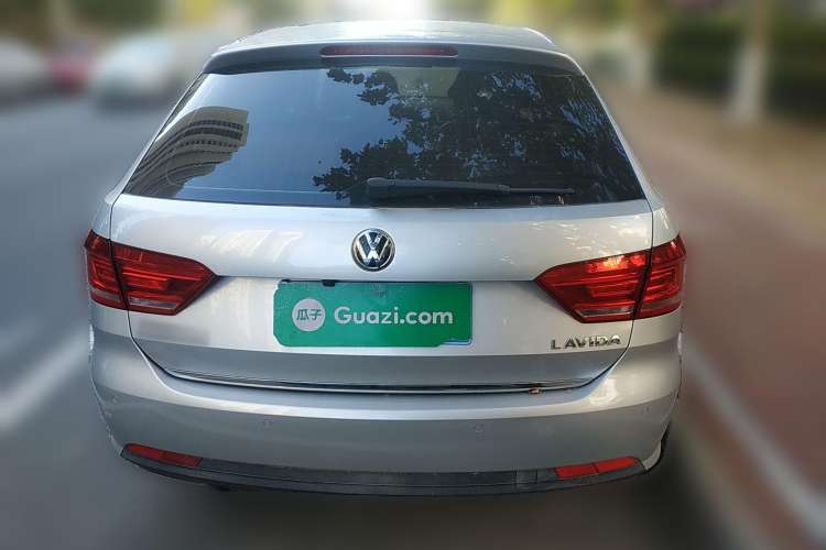 Used Volkswagen Gran Lavida 2013 1.6L Automatic Luxury Model Rear