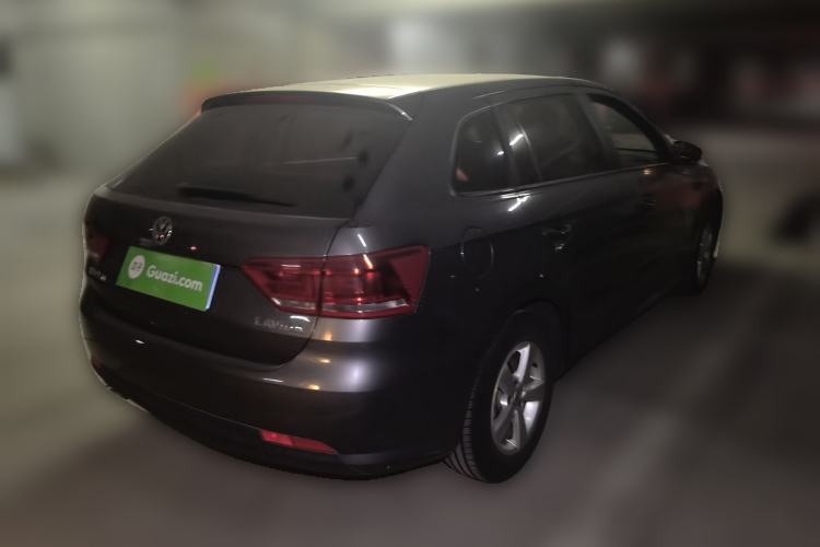 Used Volkswagen Gran Lavida 2013 1.6L Manual Fashion Model Rear Right 45 Deg