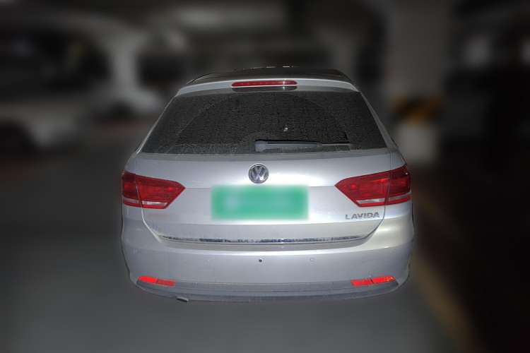 Used Volkswagen Gran Lavida 2013 1.6L Automatic Comfort Model Rear