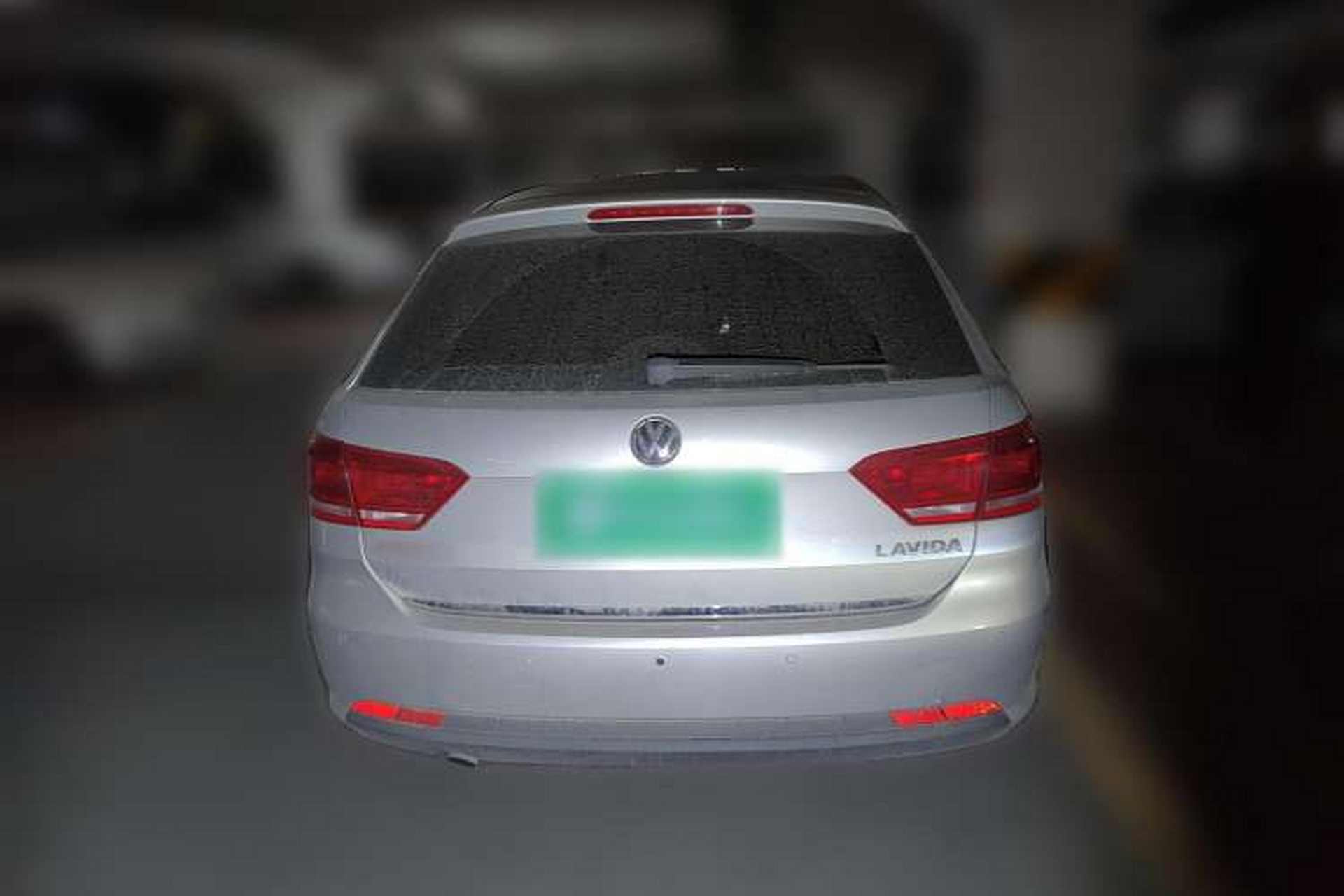 Used Volkswagen Gran Lavida 2013 1.6L Automatic Comfort Model Rear