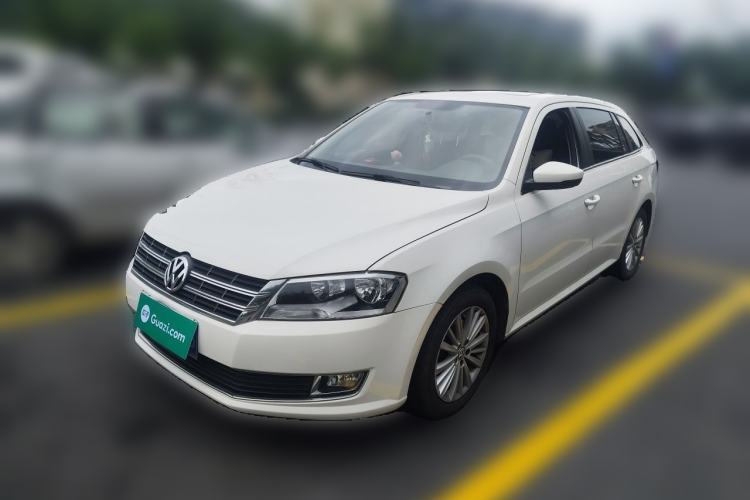 Used Volkswagen Gran Lavida 2013 1.4 TSI Automatic Comfort Model Guazi used car, China used car export, Used car for sale, Used cars, Cheapest cars for sale