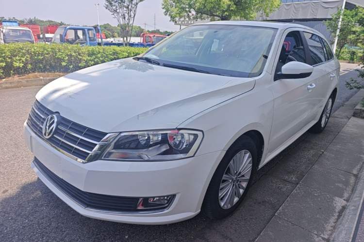 Used Volkswagen Gran Lavida 2013 1.6L Automatic Comfort Model Guazi used car, China used car export, Used car for sale, Used  cars, Cheapest cars for sale