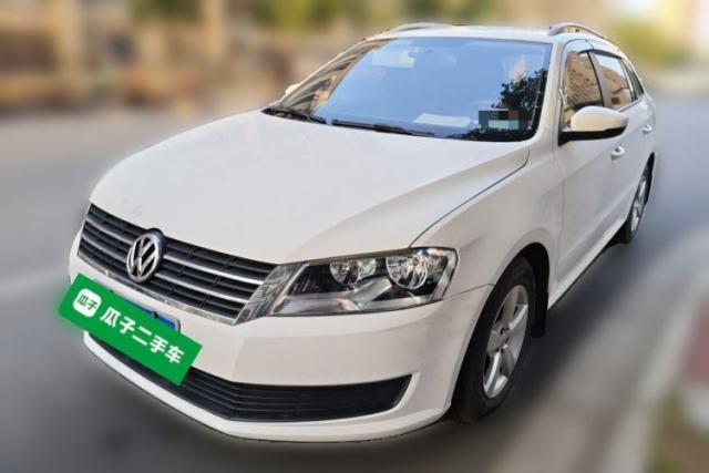 Used Volkswagen Gran Lavida 2013 1.6L Automatic Fashion Model