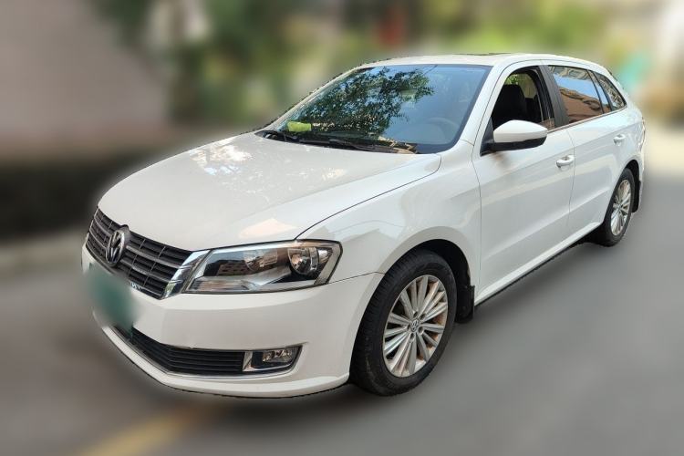 Gebrauchter Volkswagen Gran Lavida 2013 1.6L Automatic Comfort Model Guazi used car, China used car export, Used car for sale, Used  cars, Cheapest cars for sale