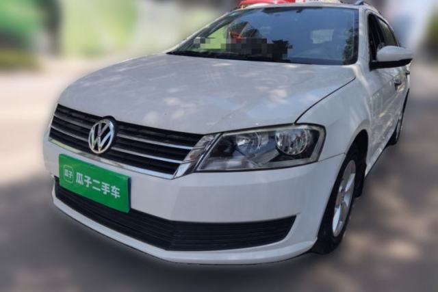 Used Volkswagen Gran Lavida 2013 1.6L Automatic Fashion Model