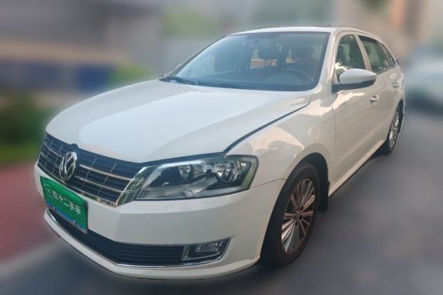 Gebrauchter Volkswagen Gran Lavida 2013 1.4 TSI Automatic Comfort Model