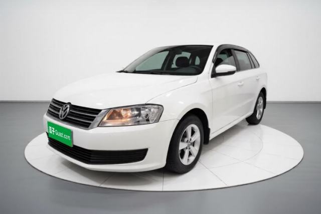 Used Volkswagen Gran Lavida 2013 1.6L Automatic Fashion Model