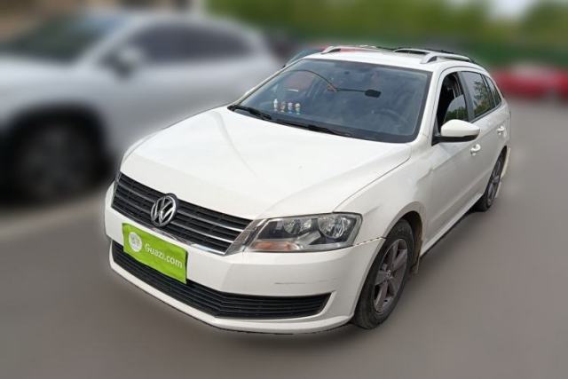 Used Volkswagen Gran Lavida 2013 1.6L Automatic Fashion Model