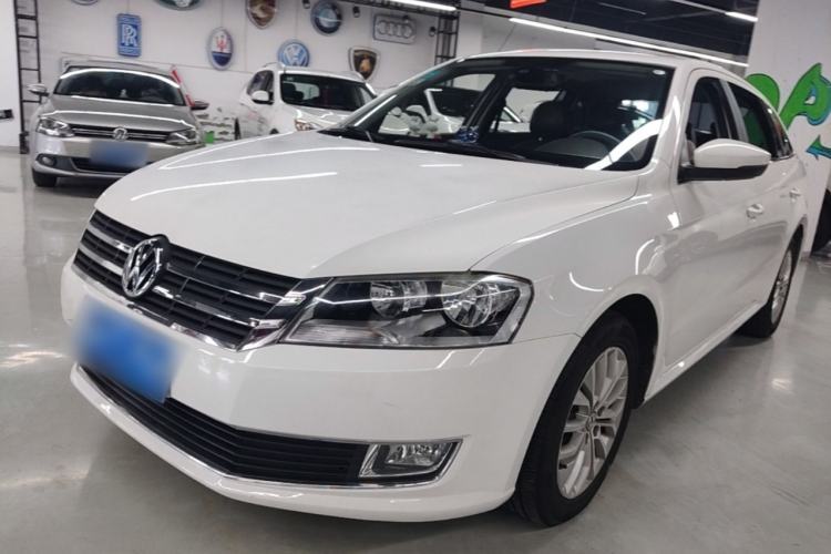 Used Volkswagen Gran Lavida 2013 1.4 TSI Automatic Luxury Model Guazi used car, China used car export, Used car for sale, Used cars, Cheapest cars for sale