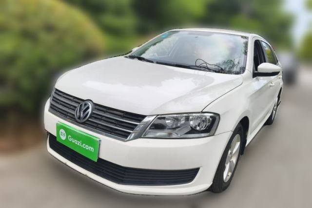 Used Volkswagen Gran Lavida 2013 1.6L Automatic Fashion Model