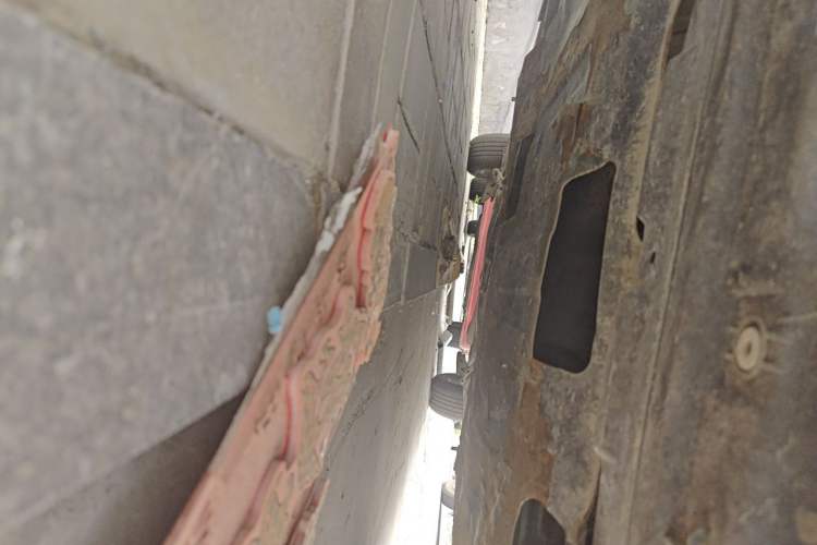 Used Volkswagen Gran Lavida 2013 1.6L Automatic Fashion Model Chassis Front