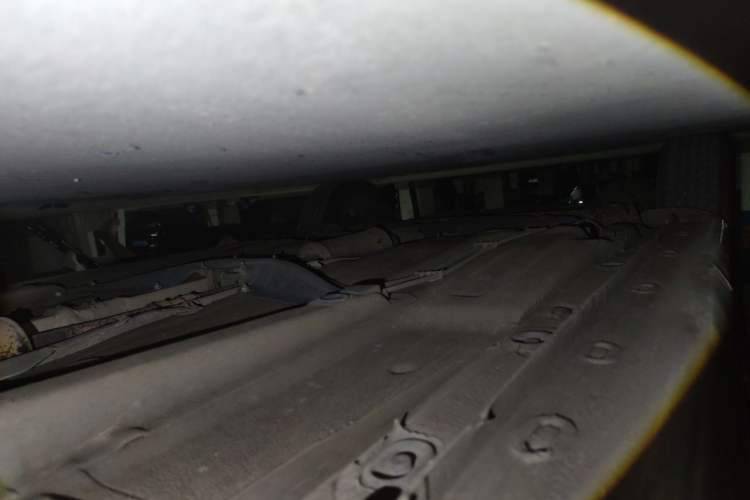 Used Volkswagen Gran Lavida 2013 1.6L Manual Fashion Model Chassis Front Right