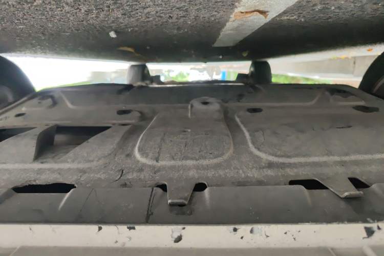 Used Volkswagen Gran Lavida 2013 1.6L Automatic Comfort Model Chassis Front